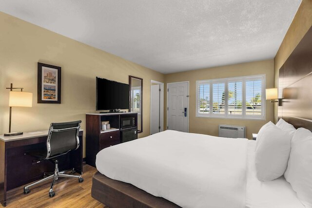 コンフォート  イン サンディエゴ エアポート アット ザ ハーバー