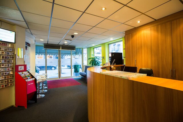 トリアノン ホテル