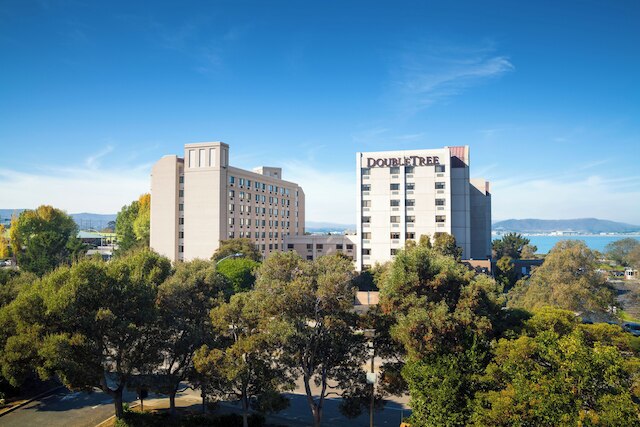 ダブルツリー バイ ヒルトン サンフランシスコ エアポート