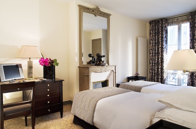 ホテル ヴァノー サン ジェルマン