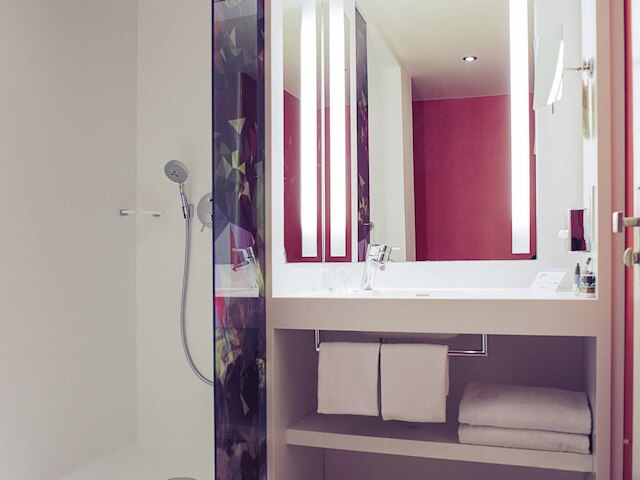 メルキュール リール マルク アン バルール