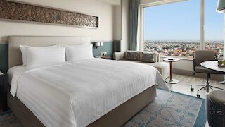 シャングリ・ラ スラバヤ