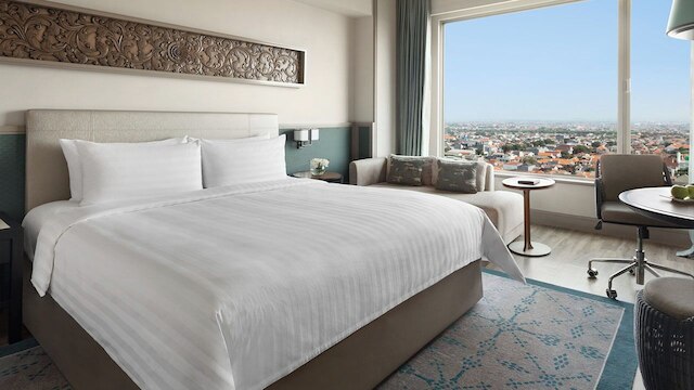 シャングリ・ラ スラバヤ