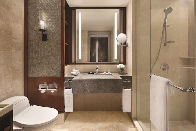 シャングリ・ラ スラバヤ