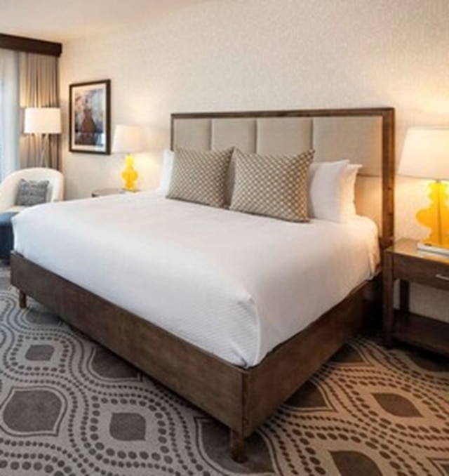 マリーナ デル レイ ホテル