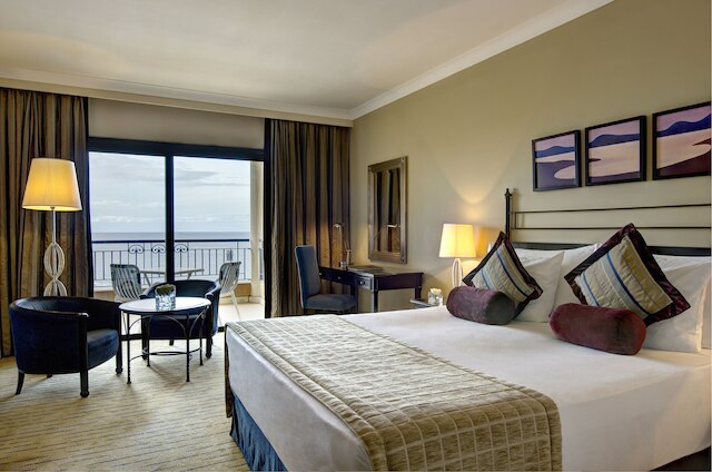 コリンシア セント ジョージズ ベイ