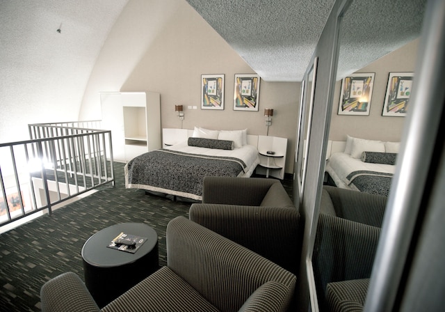 ラマダ プラザ バイ ウィンダム ウエスト ハリウッド ホテル & スイーツ