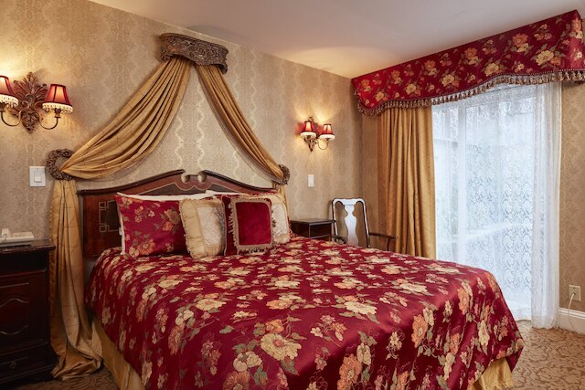 クイーン アン ホテル