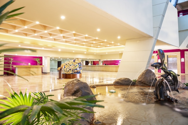 クラウン パラダイス クラブ カンクン オール インクルーシブ