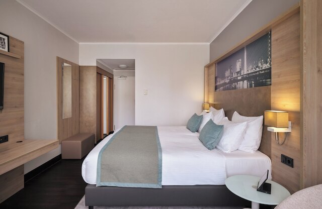 レオナルド ロイヤル ホテル デュッセルドルフ ケーニヒスアレー