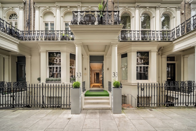 ザ ビューフォート ナイツブリッジ