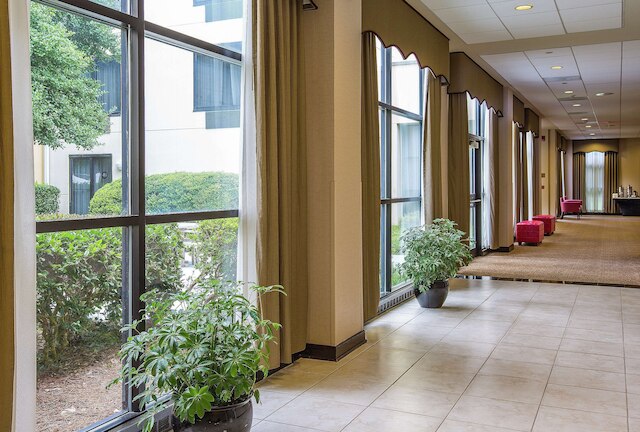 ダブルツリー バイ ヒルトン シャーロット エアポート