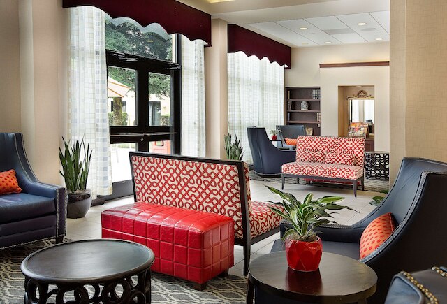 ダブルツリー バイ ヒルトン シャーロット エアポート