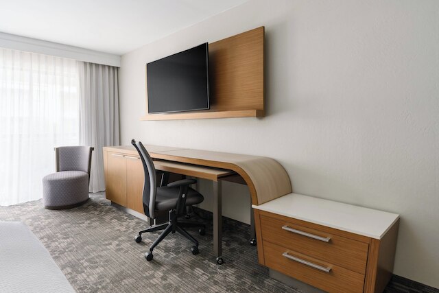 コートヤード・バイ・マリオット・レイク・ブエナ・ビスタ・アット・ビスタ センター