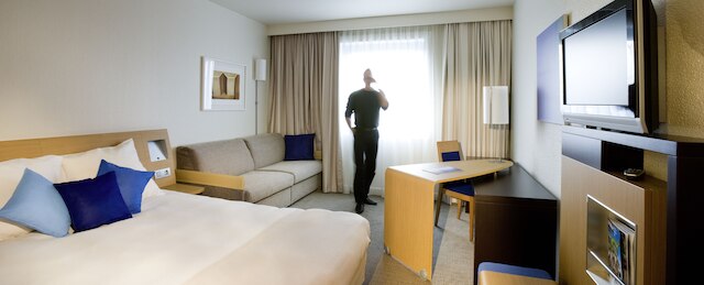 メルキュール パリ ル ブルジョ