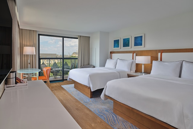 ウォルト ディズニー ワールド スワン