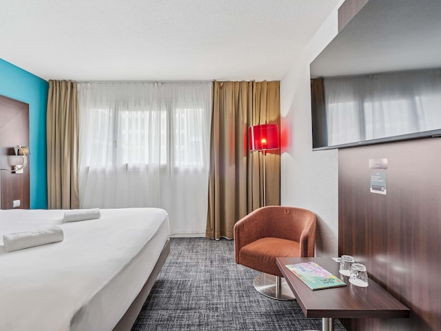 メルキュール パリ ポルテ ドルレアン