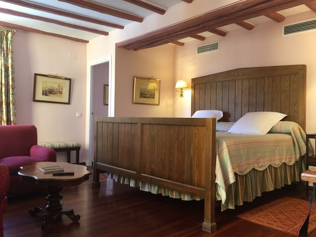 ラス カサス デ ラ フデリア セビリア ヒストリック シティ センター