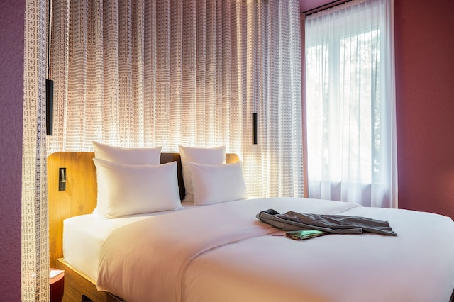 トライブ デュッセルドルフ