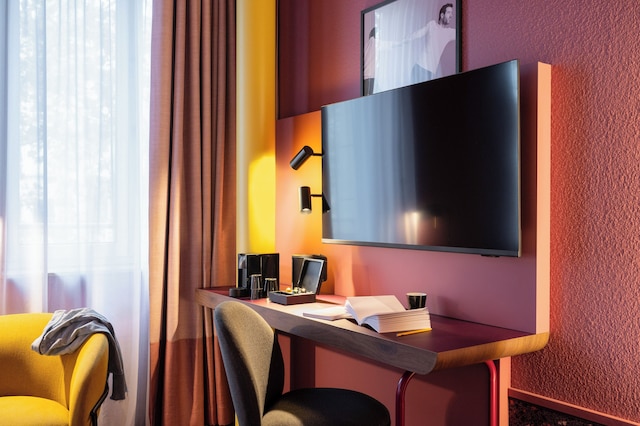 トライブ デュッセルドルフ