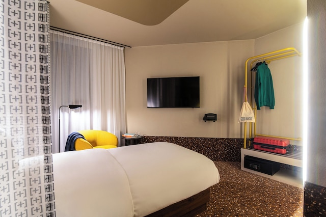 トライブ デュッセルドルフ