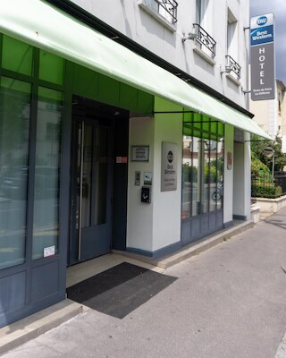 ベストウェスタン リブ ドゥ パリ ラ デファンス