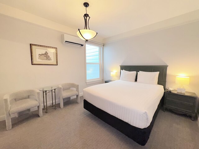 ザ グローブ イン