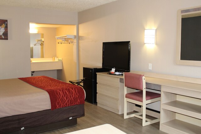 コノ ロッジ パドゥーカ ウエスト I-24