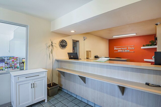 ロードウェイ イン キシミー メインゲート ウェスト