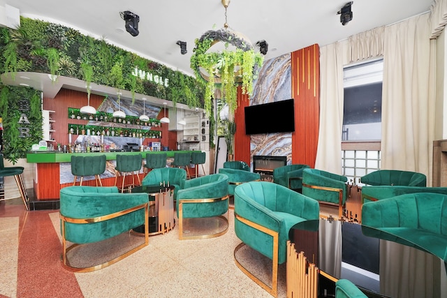 チェスターフィールド ホテル & スイーツ