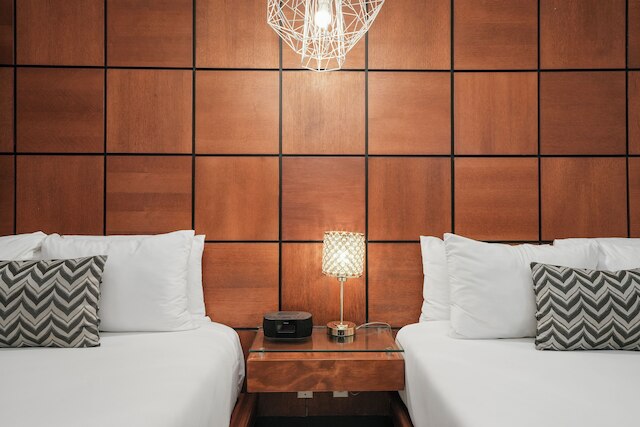 チェスターフィールド ホテル & スイーツ