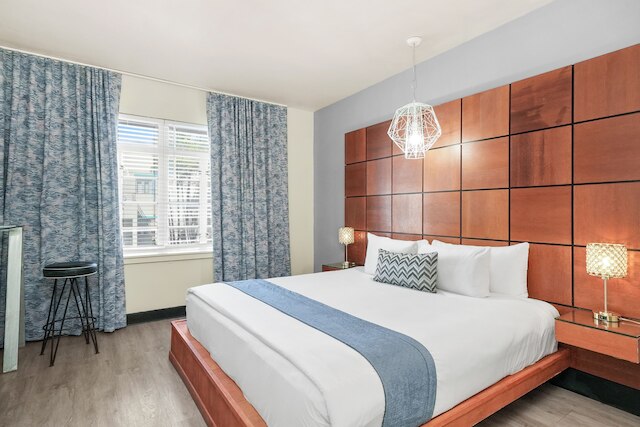 チェスターフィールド ホテル & スイーツ