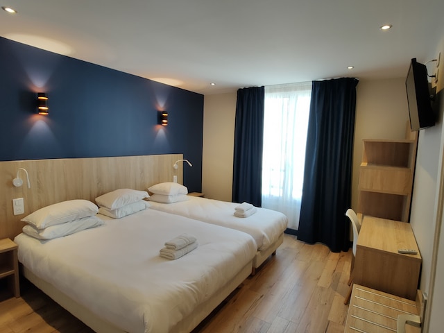 ホテル モダン エスト