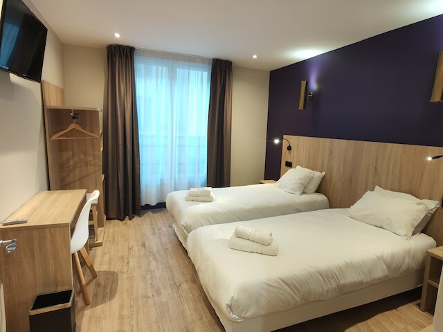 ホテル モダン エスト