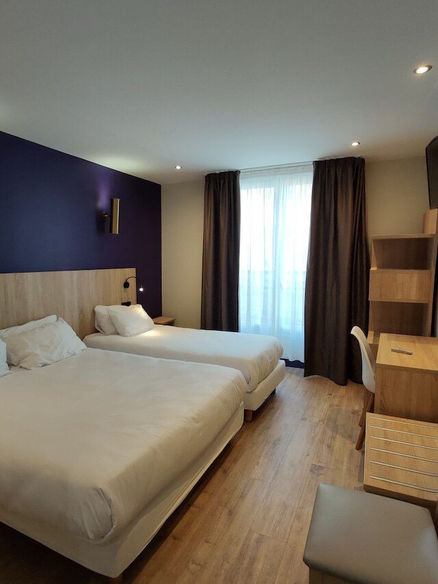 ホテル モダン エスト