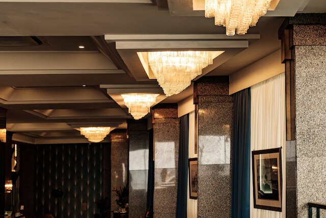 ディプロマット ホテル