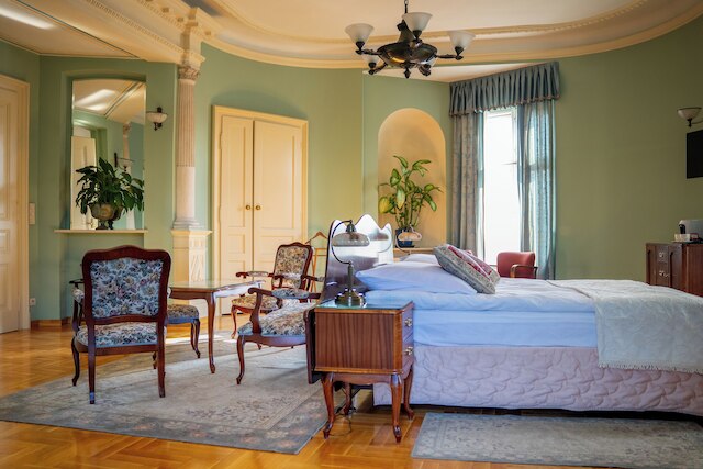 ホテル ポロニア