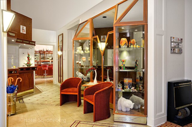 ホテル ショーネンベルグ