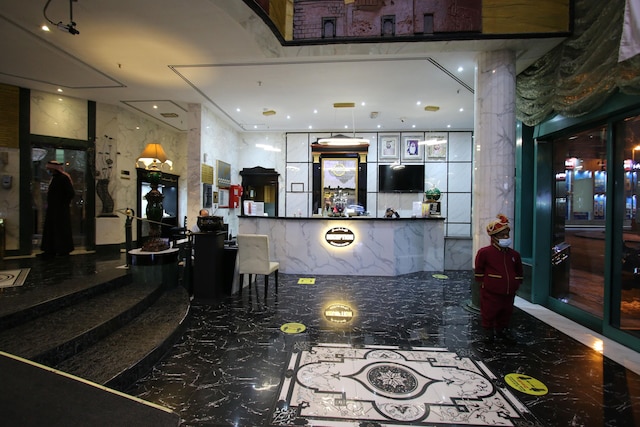 ナイト アーマー ホテル