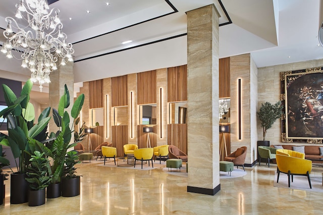 ホテル シルケン レイノ デ アラゴン