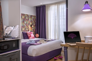 ホテル ヴィラ ボエーム