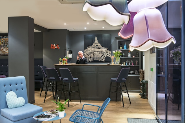 ホテル ヴィラ ボエーム