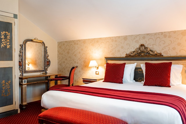 ヴィラ ボマルシェ