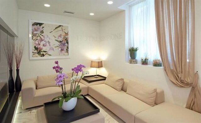 ホテル センピオーネ