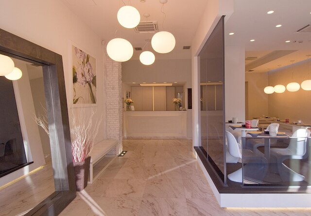 ホテル センピオーネ