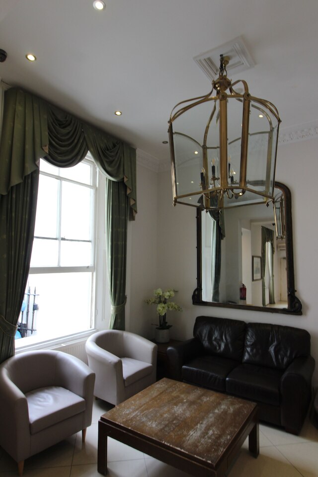 ウェッジウッド ホテル