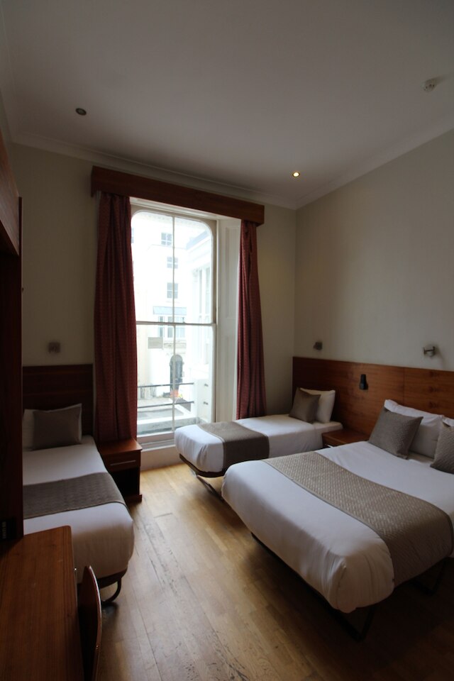 ウェッジウッド ホテル