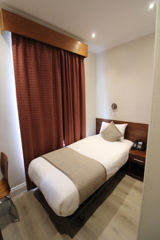 ウェッジウッド ホテル