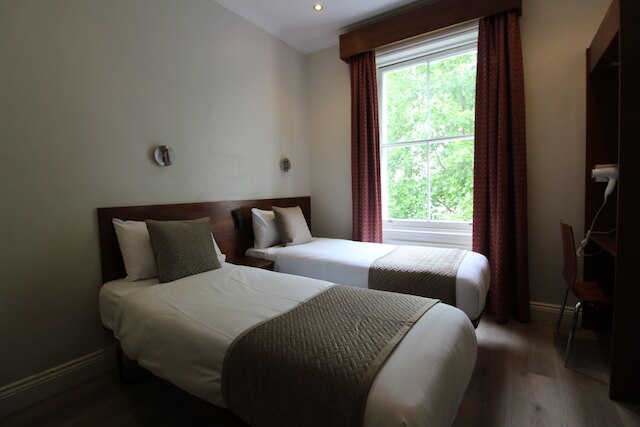 ウェッジウッド ホテル