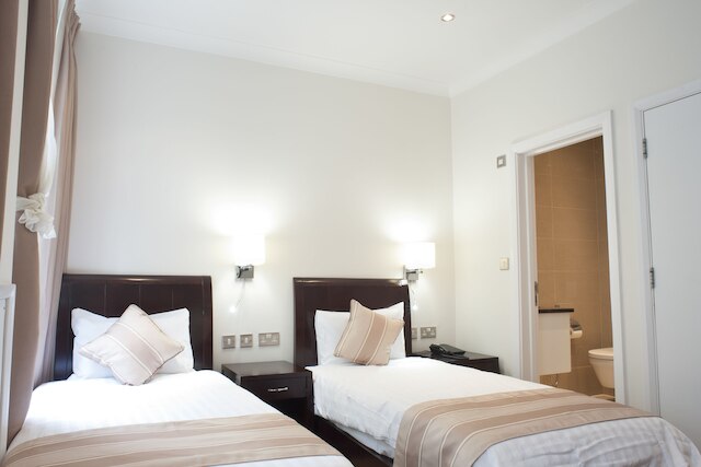 ザ ヴィラ ケンジントン